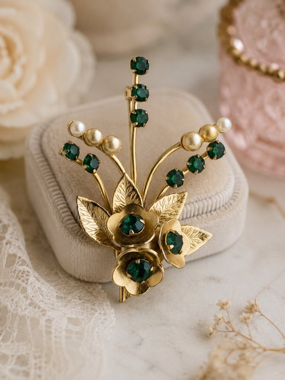 Vintage Coro Emerald Green Rhinestone Faux Pearl Floral Spray Brooch Gold Tone